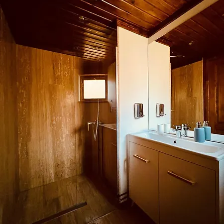Nautica Bahna Guest house *